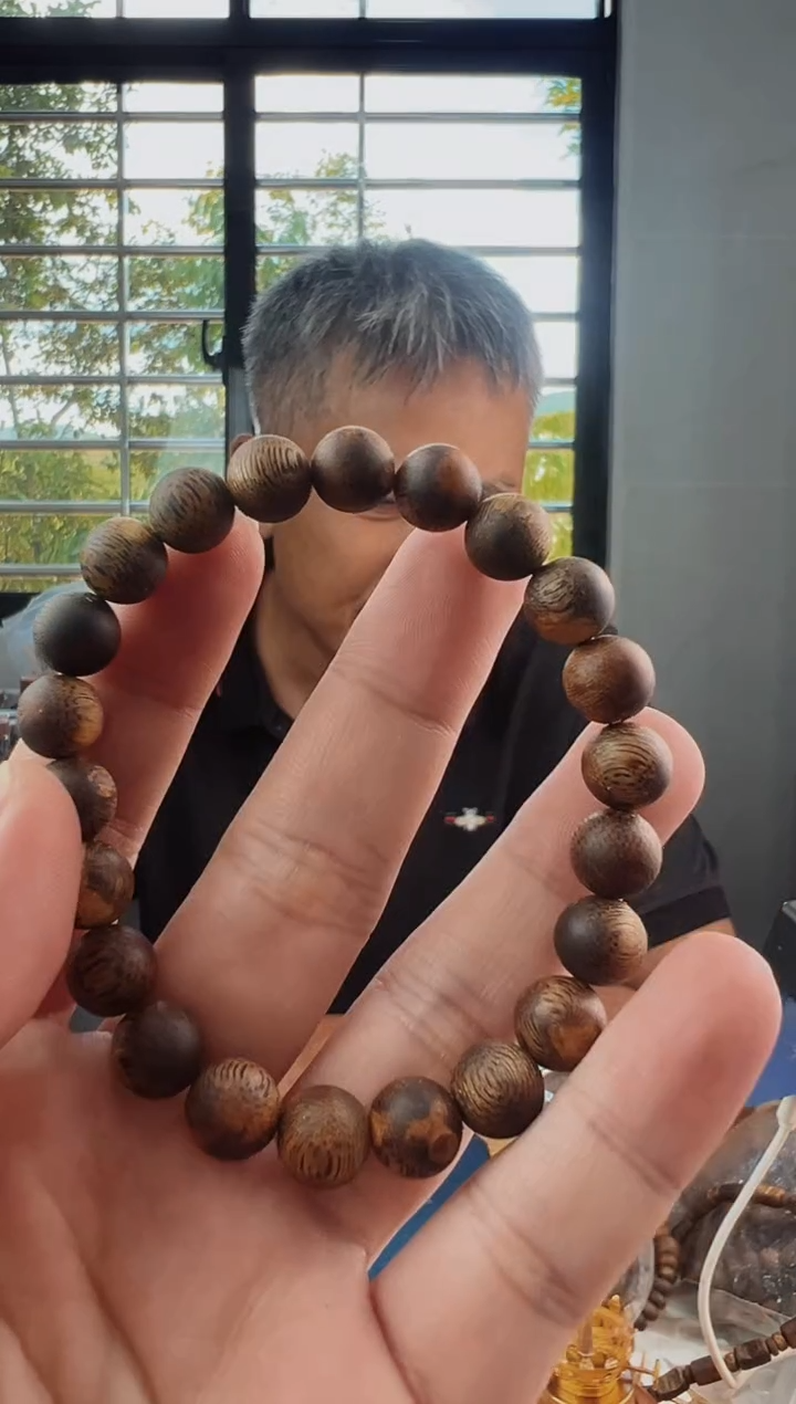 手串沉香木*沉水浮09圆珠单圈8克多样性发一