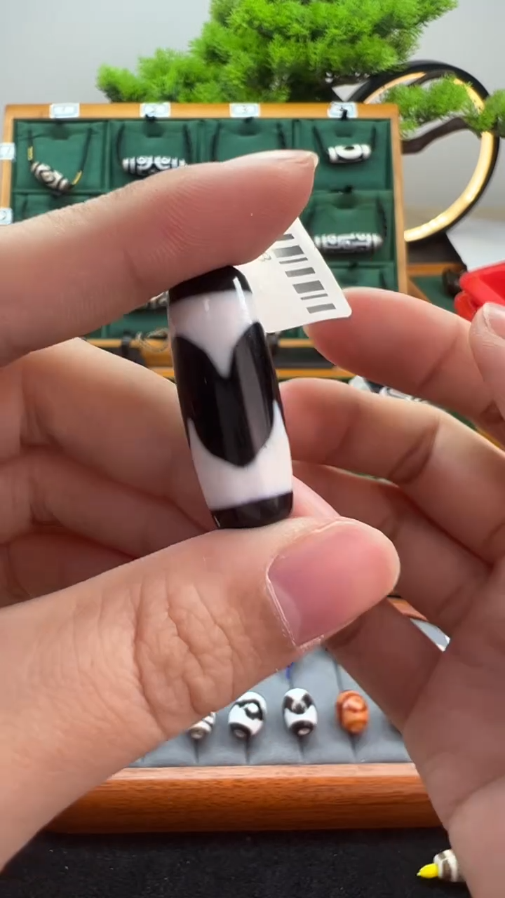 玛瑙/玉髓（覆膜）颈饰未镶嵌74.（微瑕随机发货）