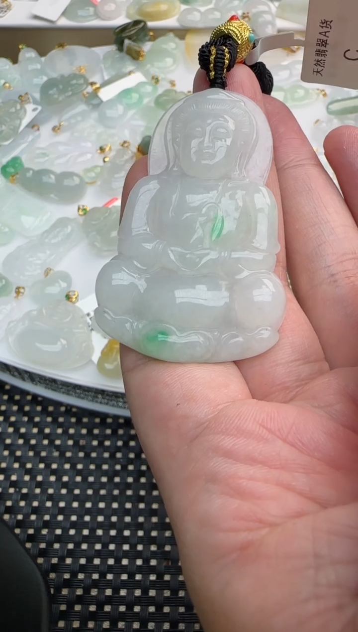 【闪购商品】翡翠吊坠(不含链)未镶嵌观音