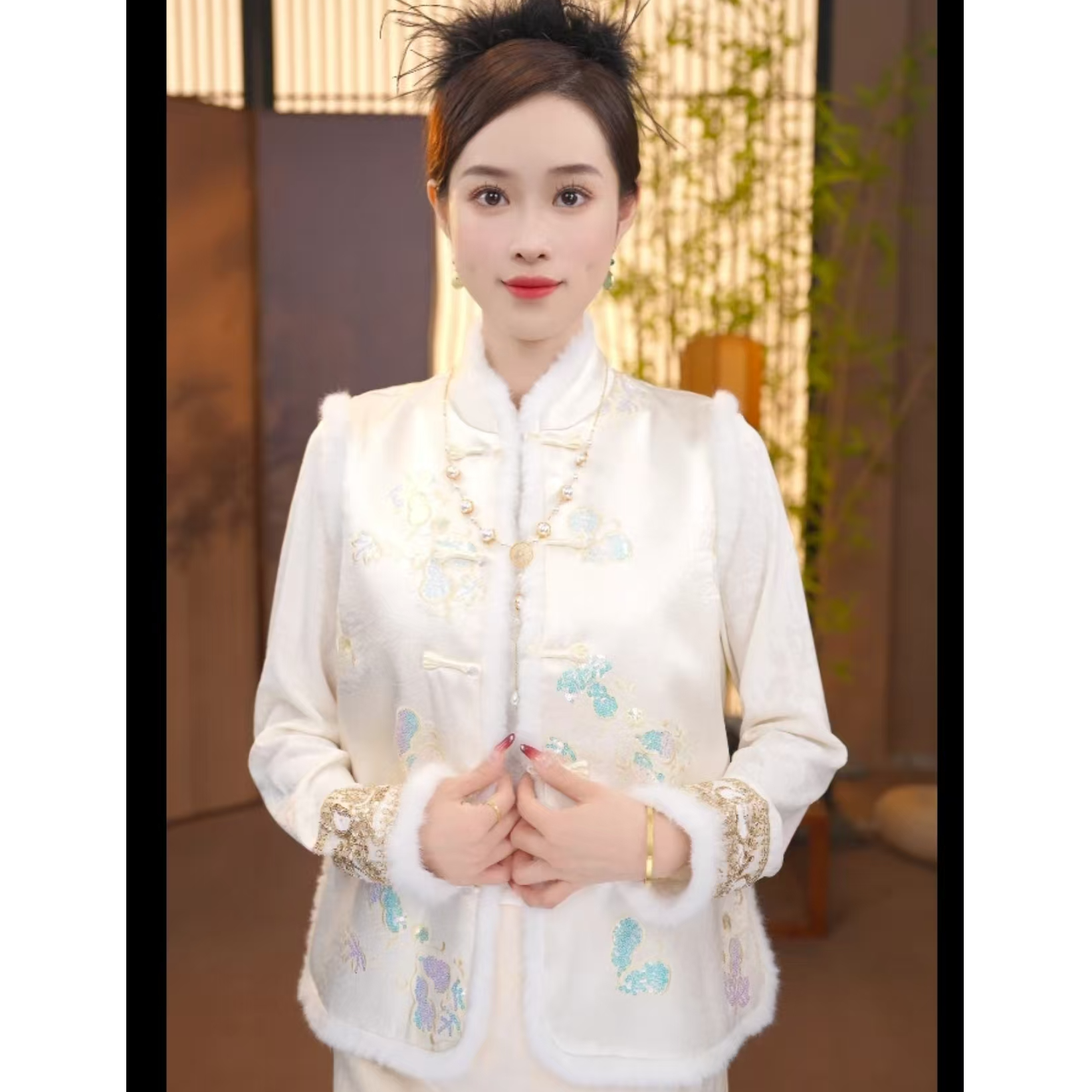 《福星高照》加棉加厚2025新中式国风刺绣女士百搭马甲