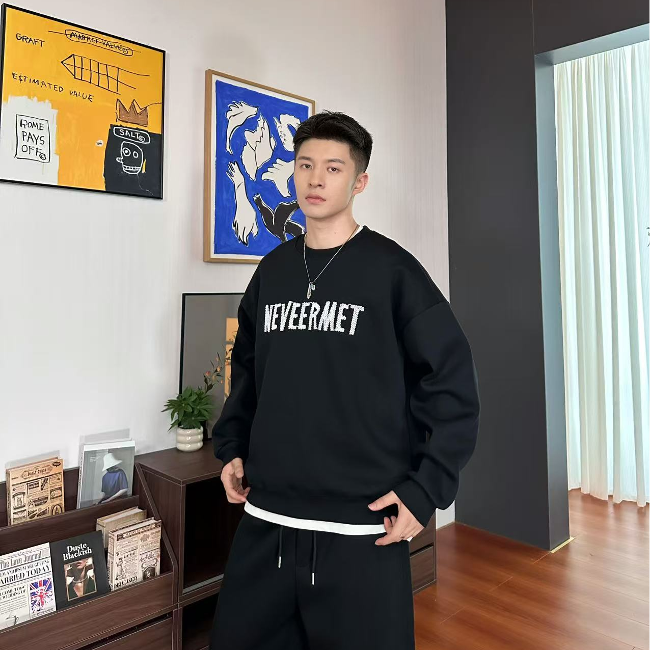 【C&H】秋季圆领美式潮流印花卫衣长袖休闲百搭情侣短宽T恤HZ258873