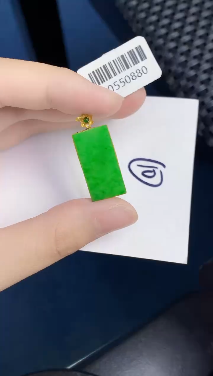 【闪购商品】翡翠18K金镶嵌颈饰000000000