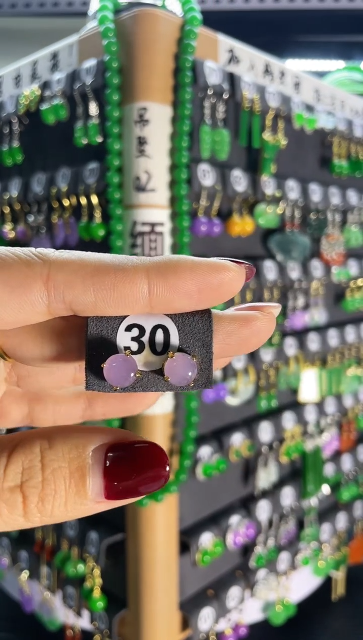 【闪购商品】翡翠耳饰银S925镶嵌30....