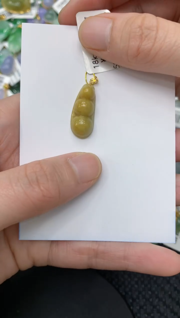 【闪购商品】翡翠颈饰18K金镶嵌11111111111