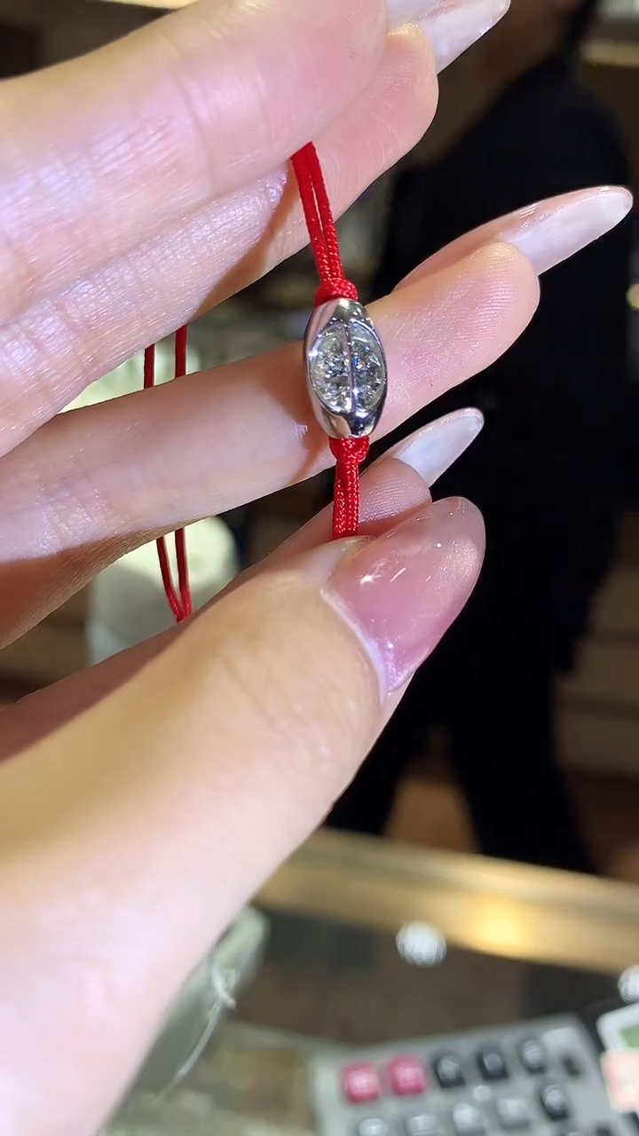 【闪购商品】钻石手绳18K金镶嵌钻石手绳