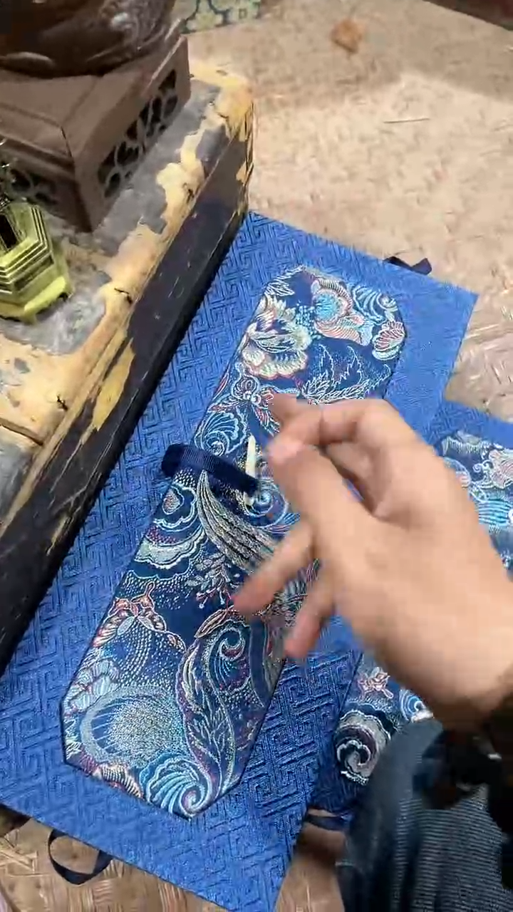 【闪购商品】香榧木木雕--------金星沉一套