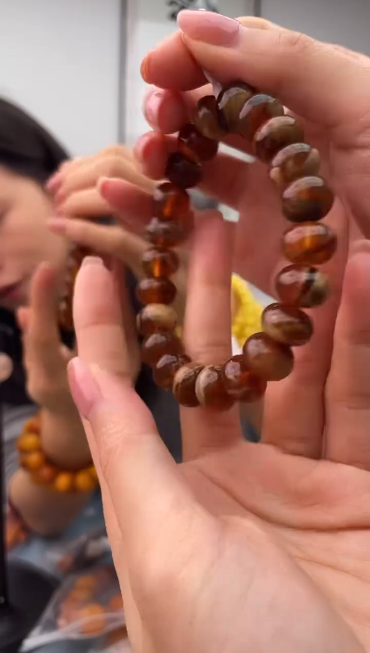 未镶嵌琥珀珠宝奇石0，假一罚十