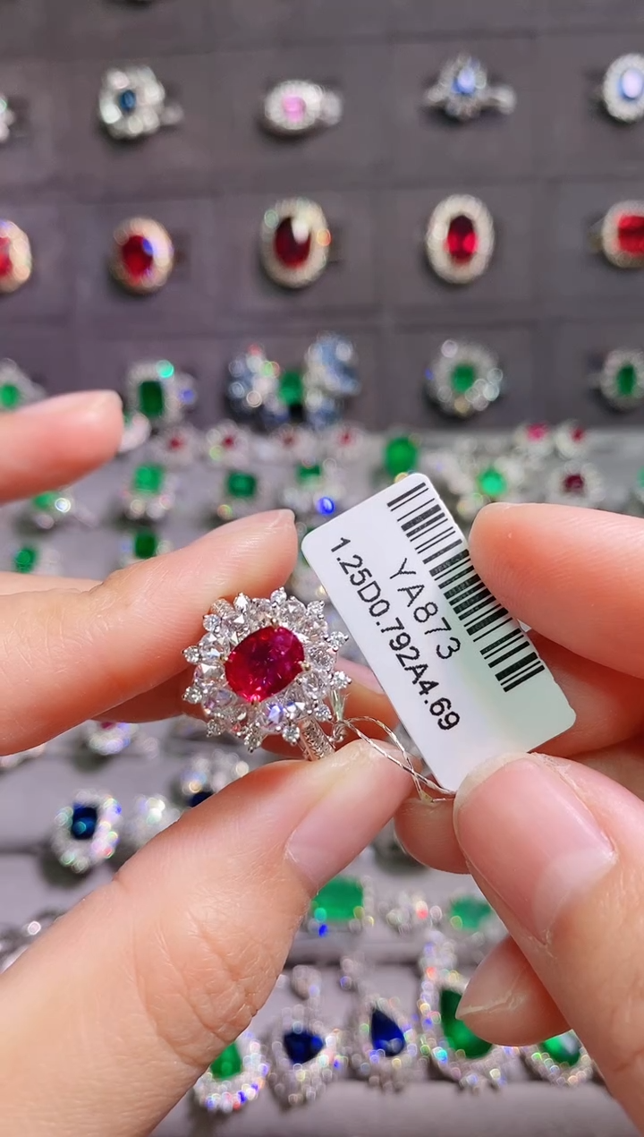 【闪购商品】红宝石18K金戒指18K金镶嵌1