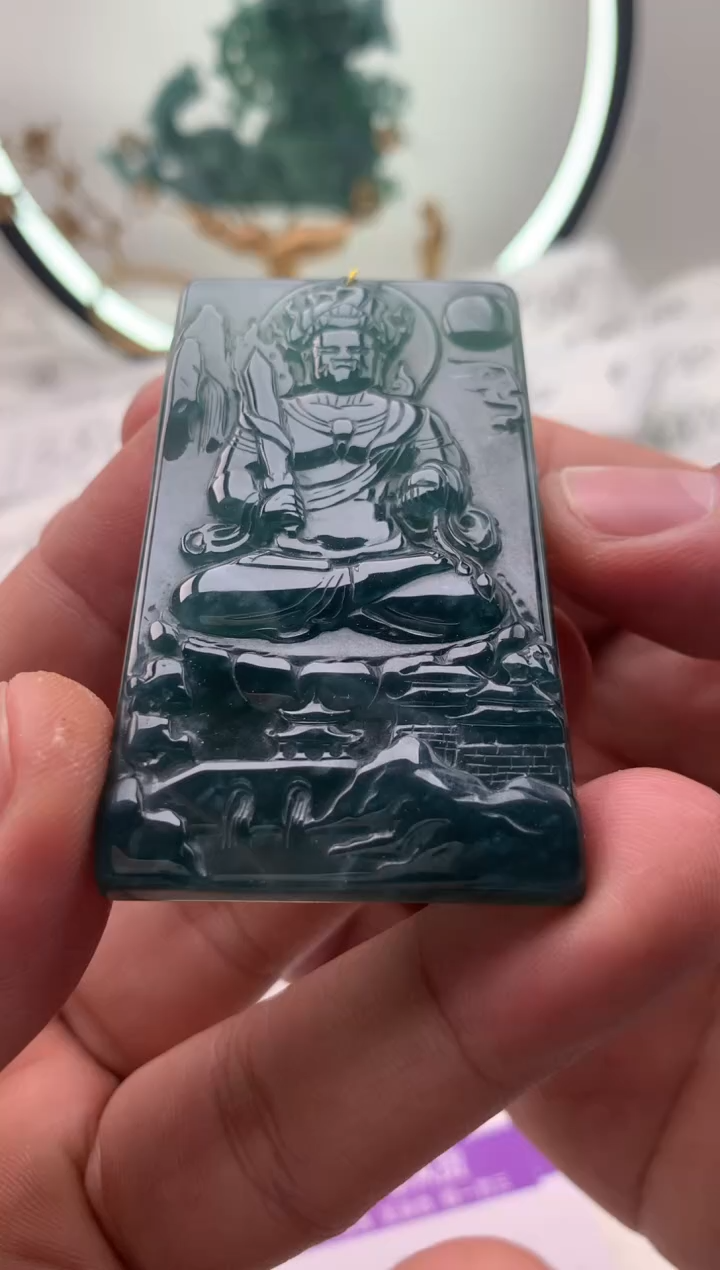 【闪购商品】翡翠颈饰未镶嵌不动明王