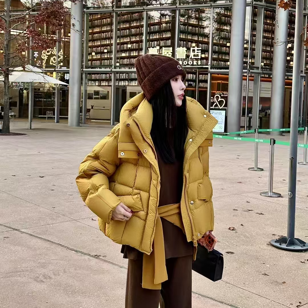 2025新款冬短款短款90白鸭绒羽绒服时尚连帽韩版加厚外套女