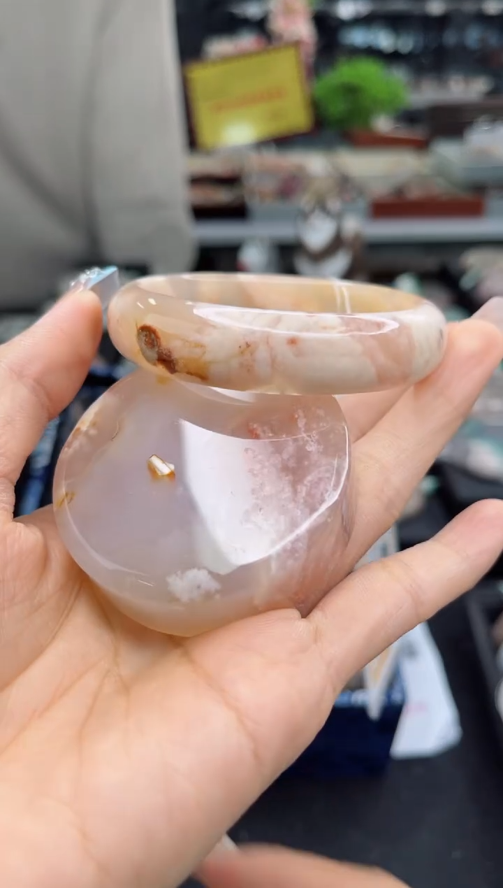 【闪购商品】石英质玉手镯未镶嵌56圈口（赠品镯心）35572218