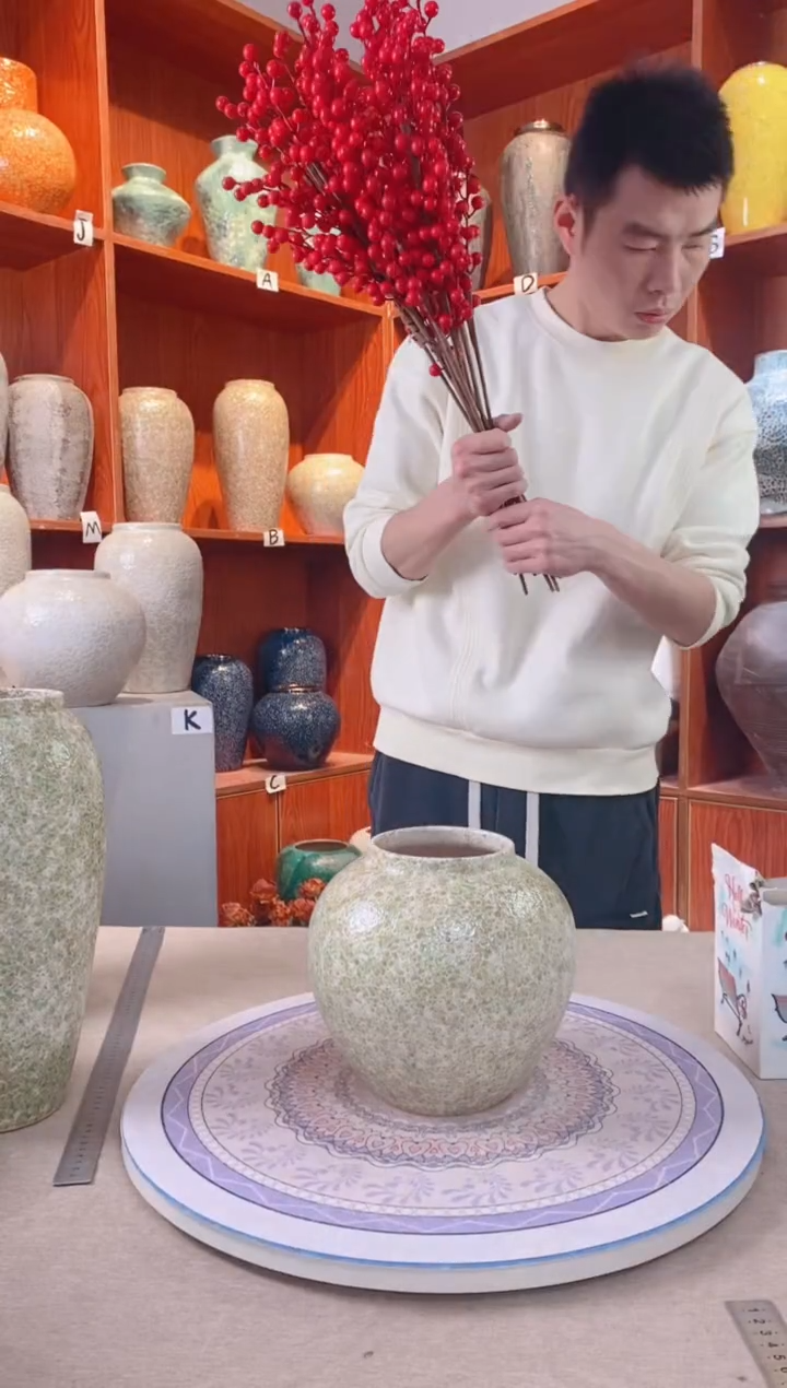 【闪购商品】瓶   陶瓷花瓶 无花 春意盎然 小号