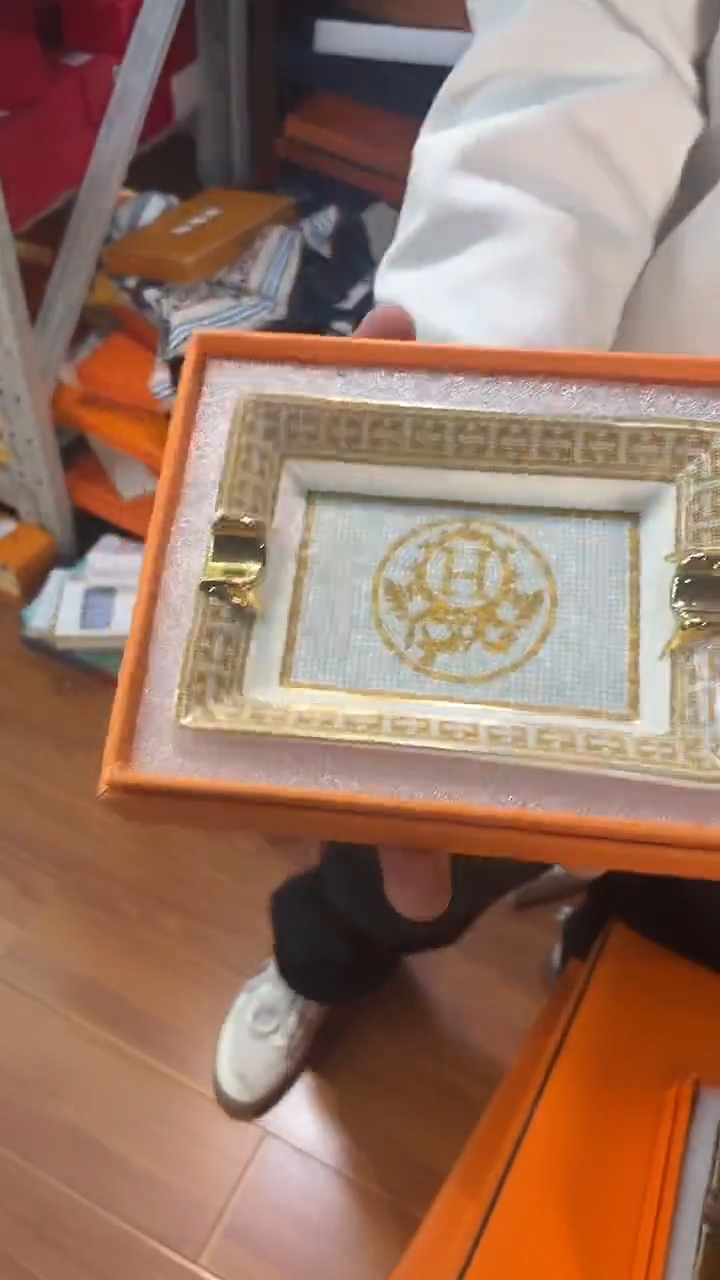 杯鸿辉家品牌瓷器，京东包邮！