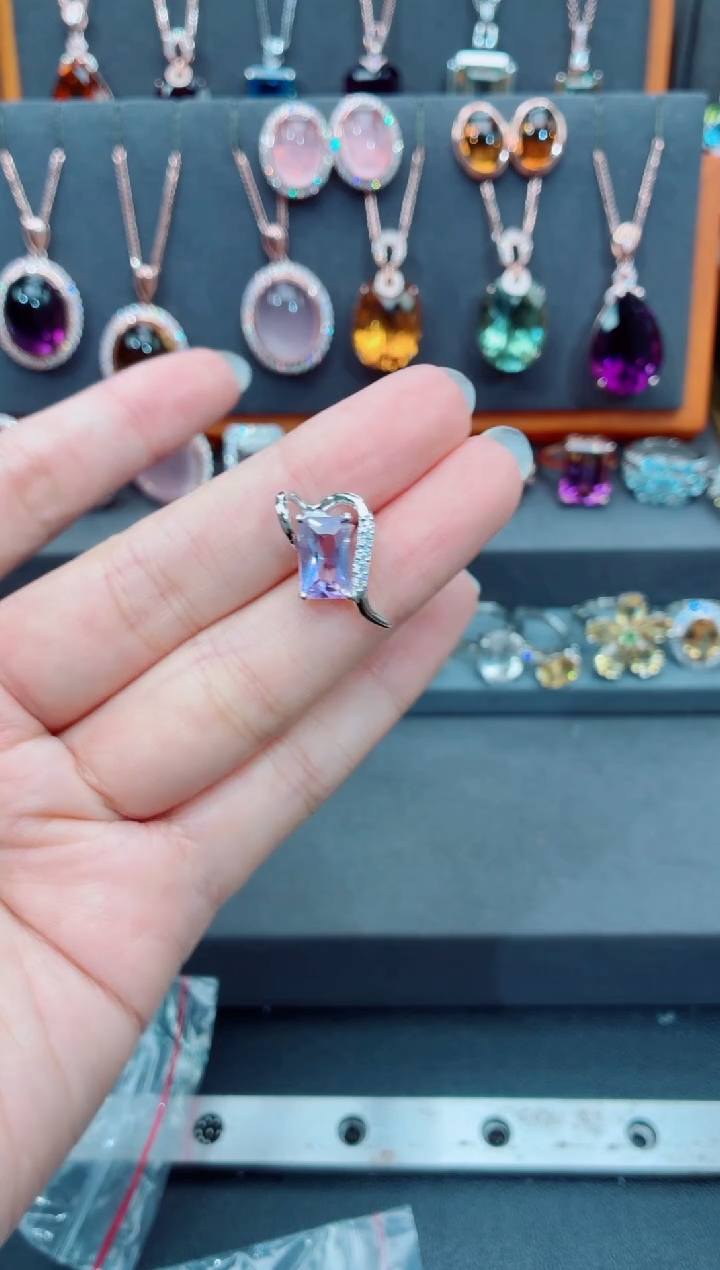 银S925镶嵌吊坠(不含链)水晶水晶吊坠