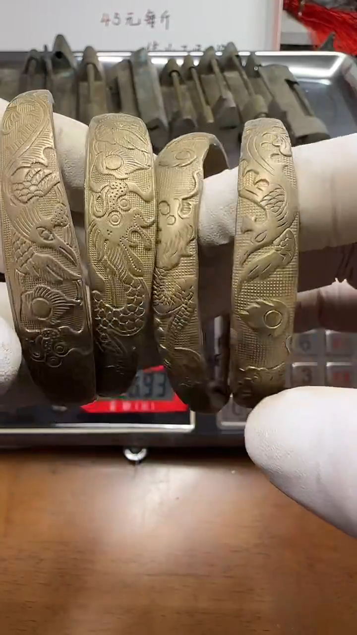 飞**️2对手镯，，，，，