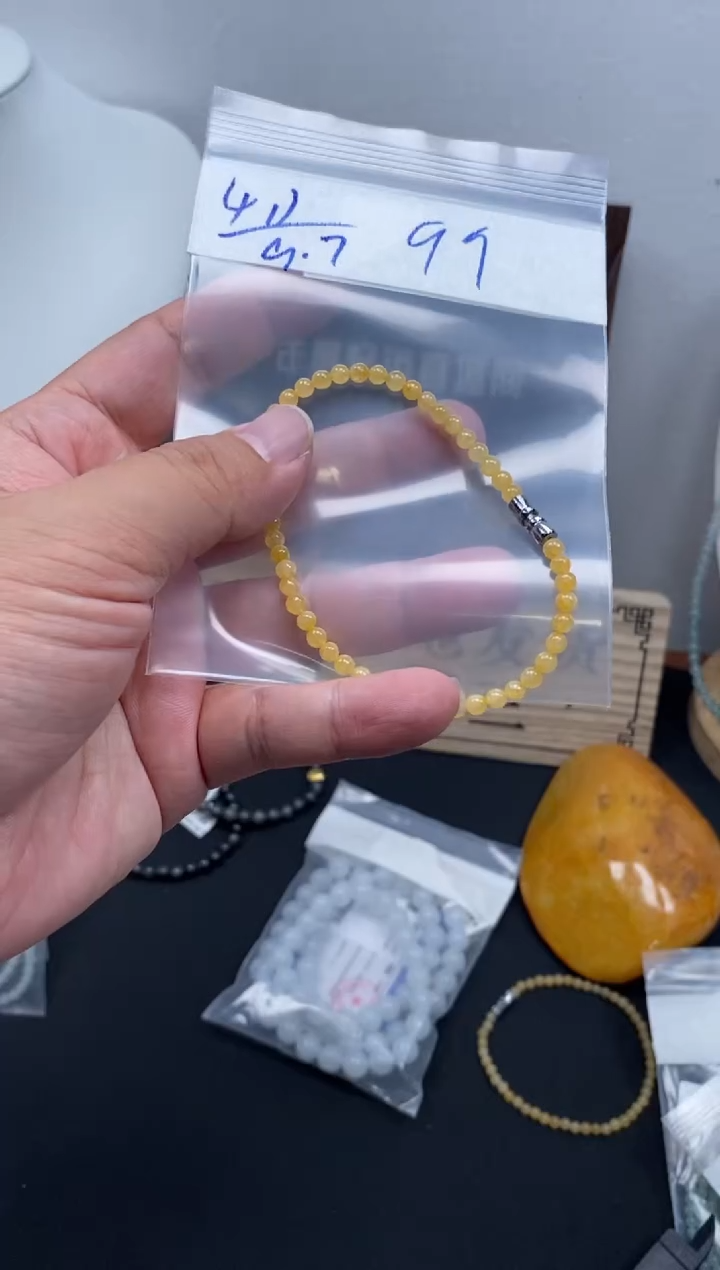 颈饰未镶嵌翡翠天然缅甸翡翠