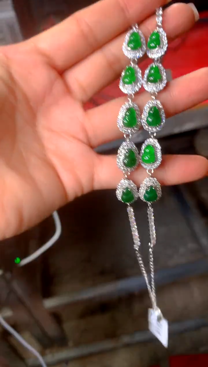 【闪购商品】定制翡翠未镶嵌16-多样性发货（发其一) 