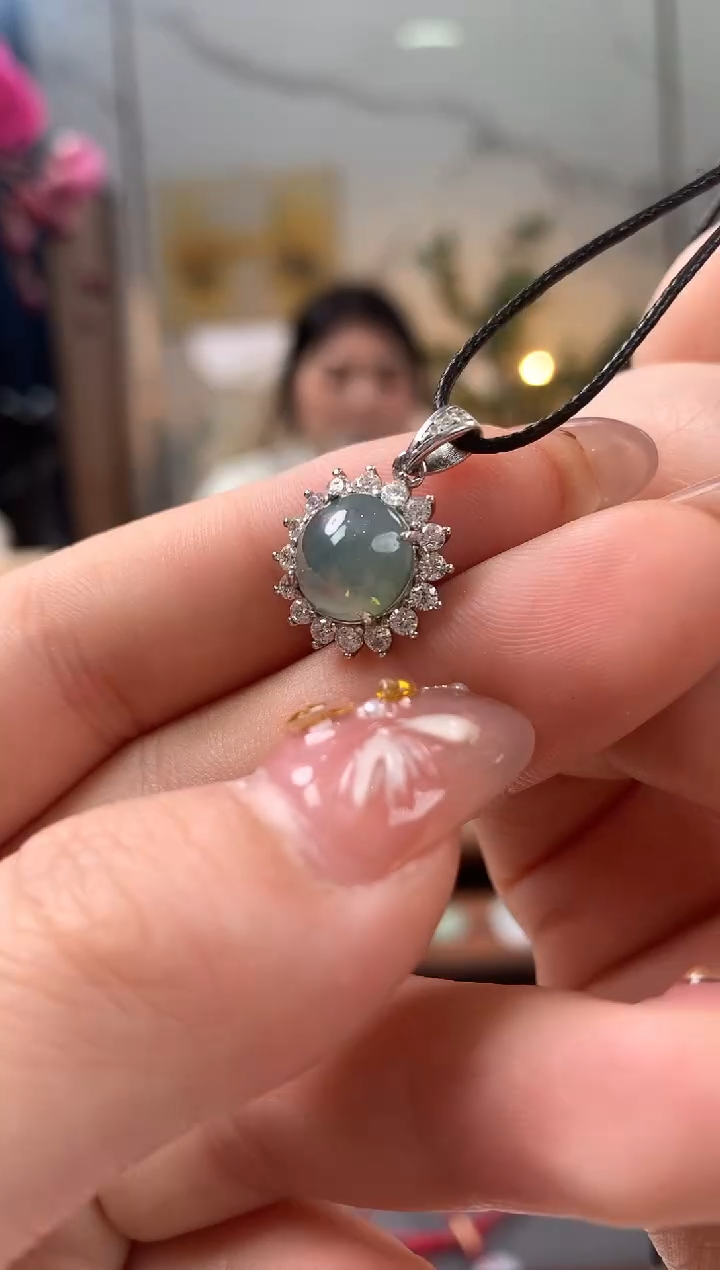 【闪购商品】翡翠吊坠(不含链)未镶嵌吊坠