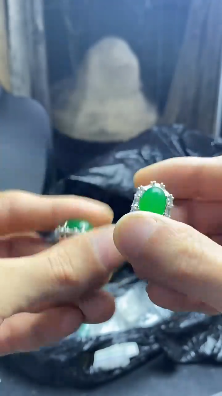满色吊坠 所见即所得！