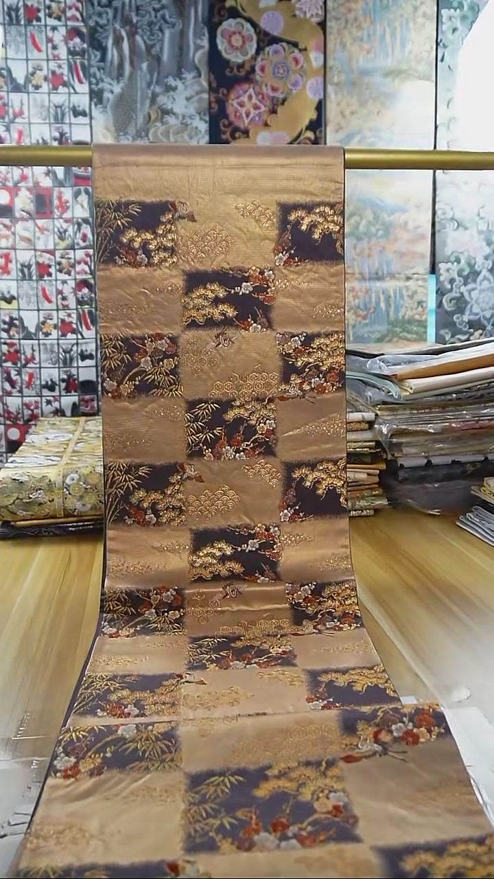 【闪购商品】织绣织锦36松针花鸟