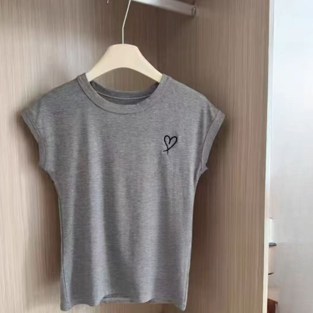 8694-刺绣爱心款小飞袖收腰T恤（灰色）