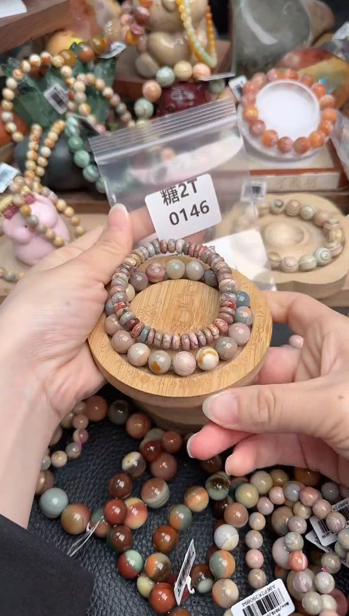 【闪购商品】石英质玉手链未镶嵌2T0146