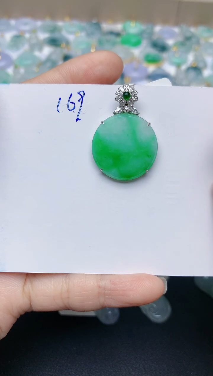 【闪购商品】翡翠颈饰18K金镶嵌天然翡翠169A货    