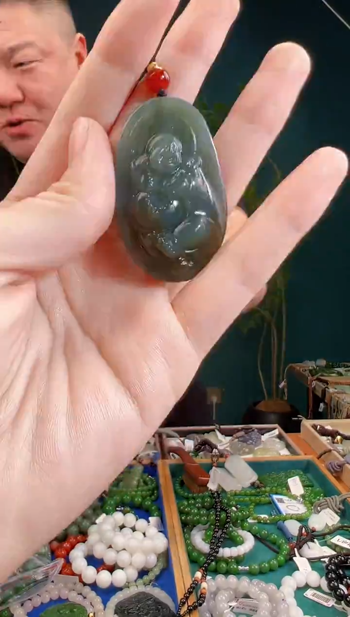 颈饰未镶嵌和田玉一物一证 拍一单发一个