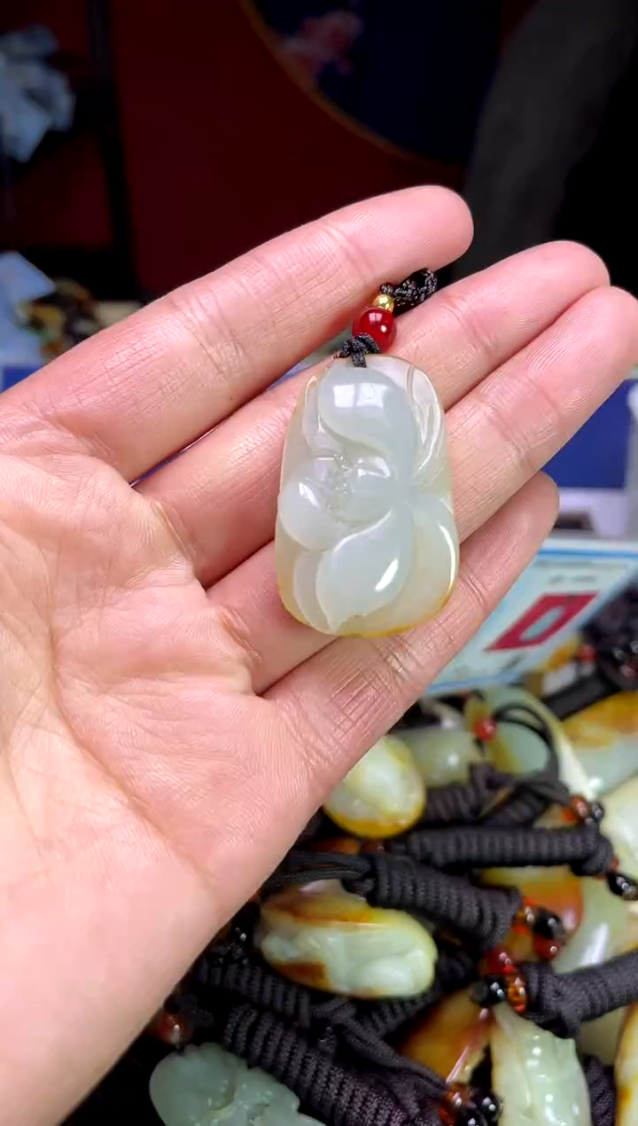 【闪购商品】和田玉颈饰未镶嵌123