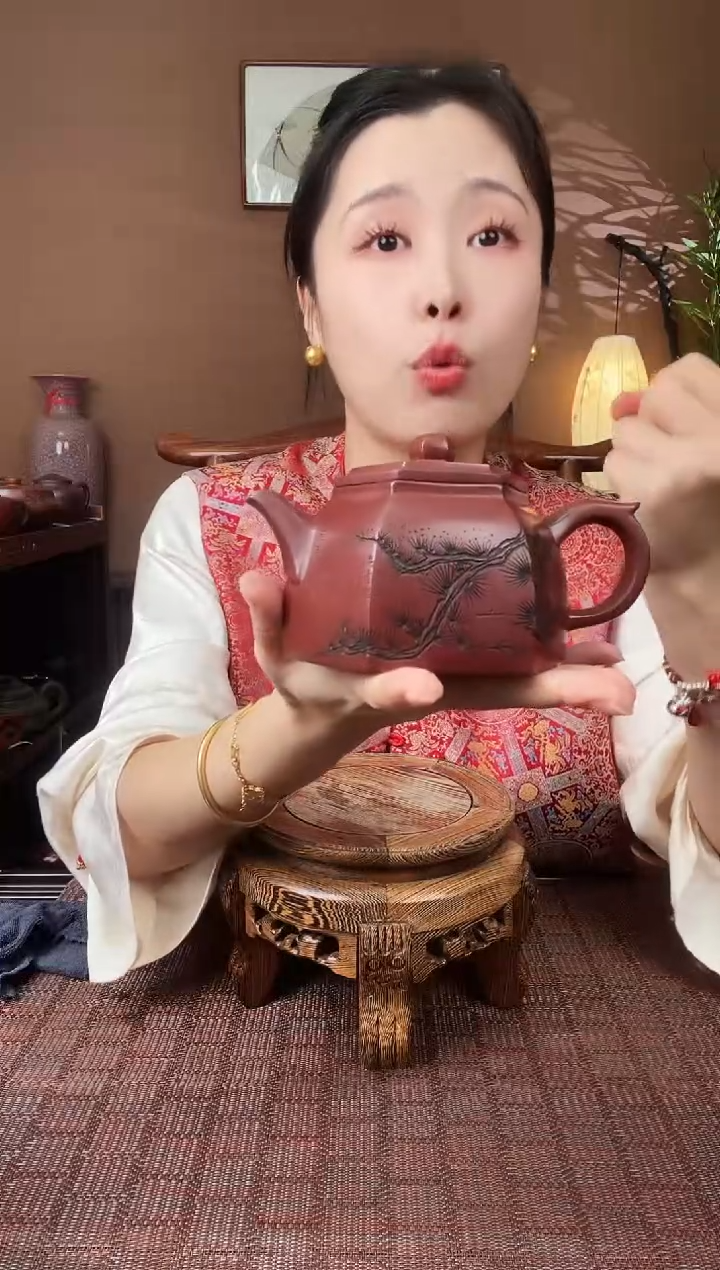 【闪购商品】紫砂茶壶YSZS201石红六方松柏井栏