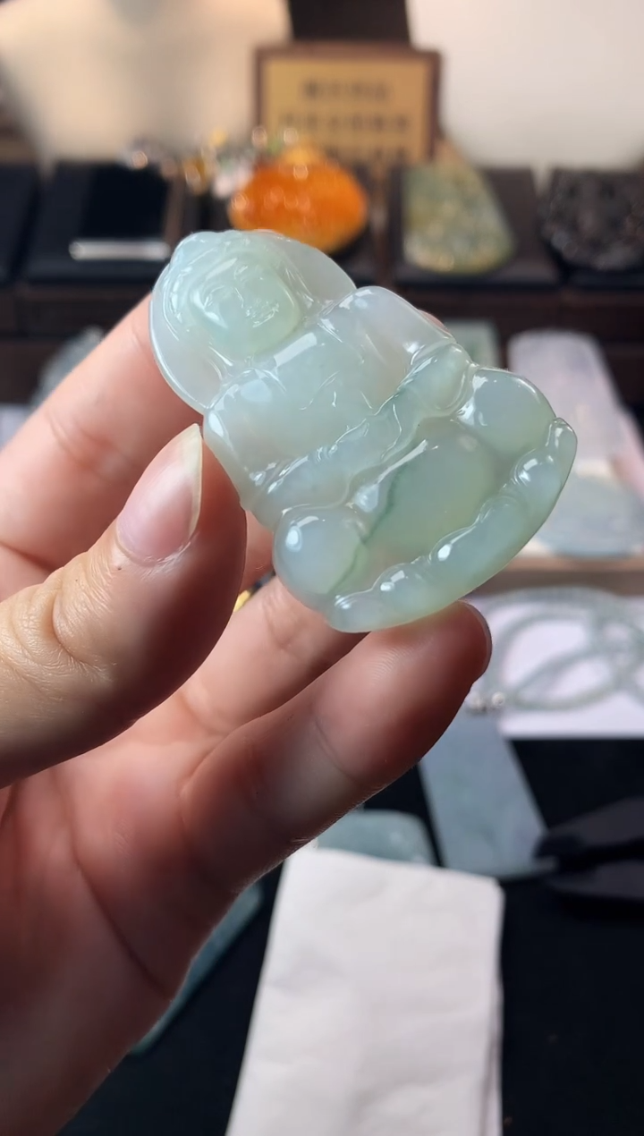 未镶嵌定制翡翠L****u毛货不退不换