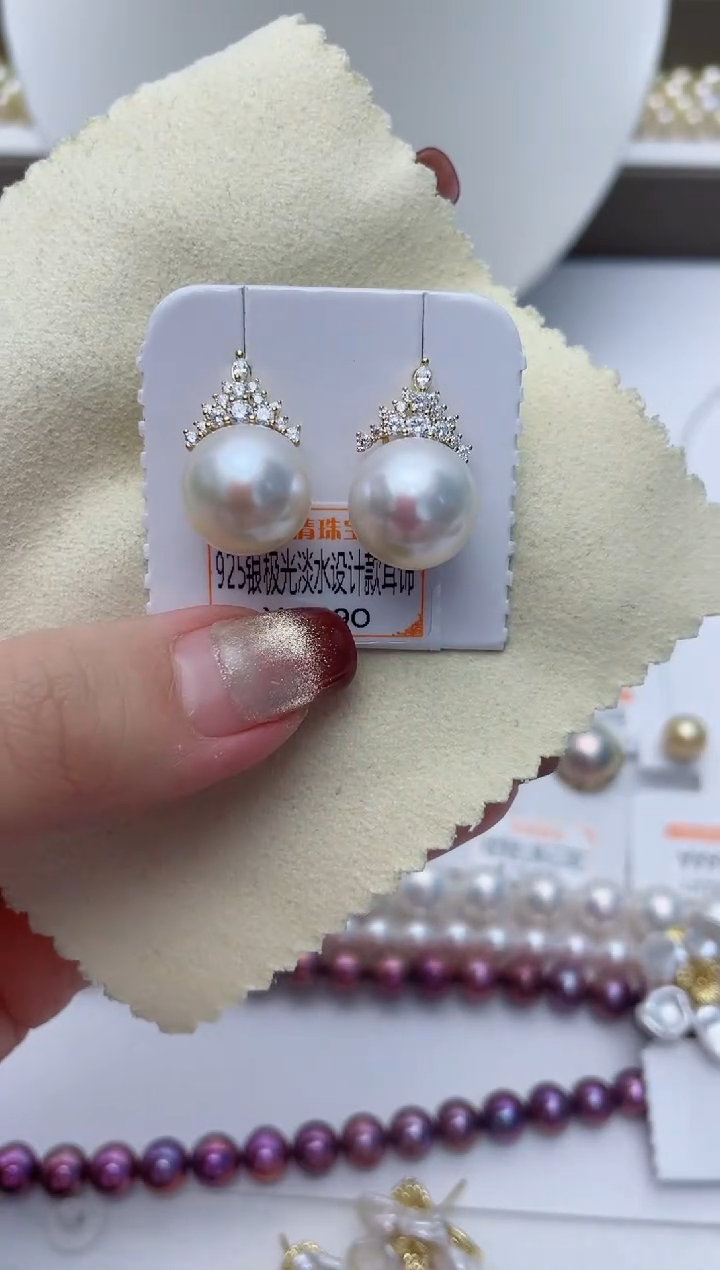 【闪购商品】淡水珍珠耳饰银S925镶嵌W3