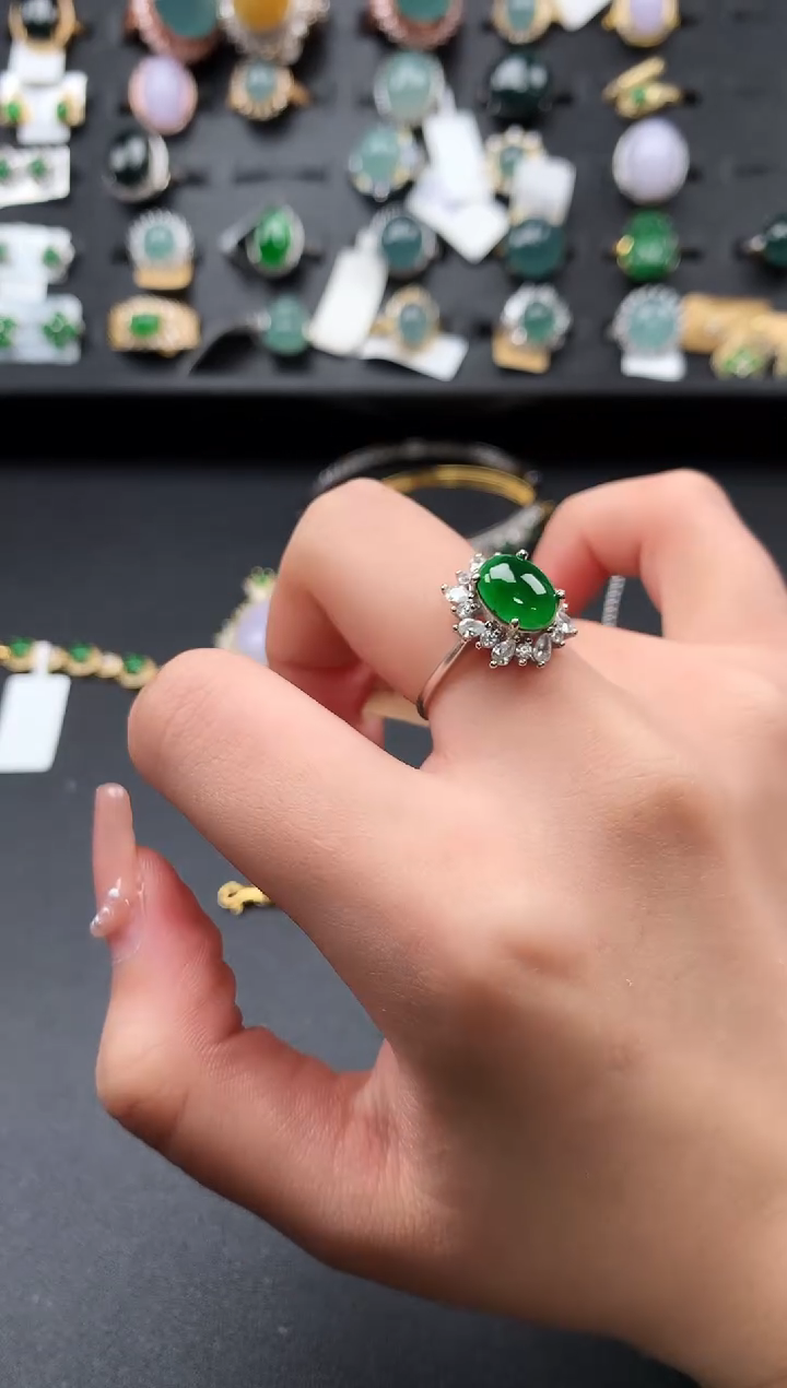 【闪购商品】翡翠戒指银S925镶嵌623412