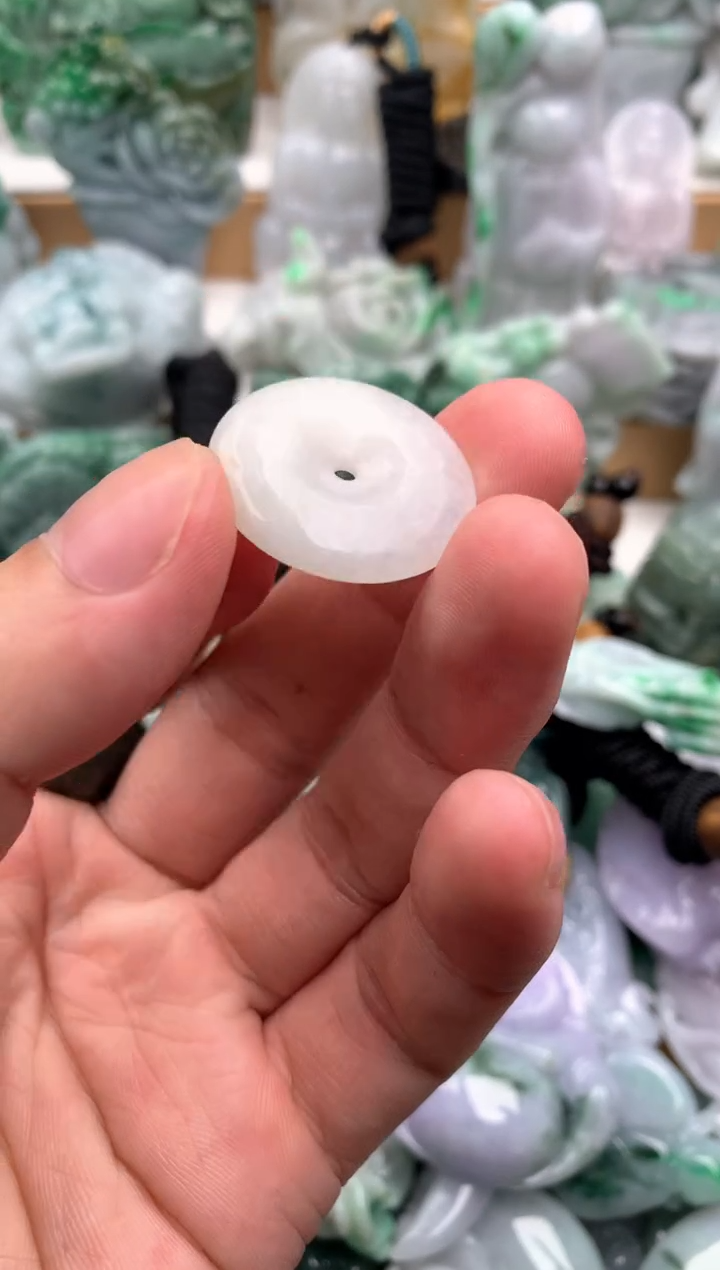 吊坠(不含链)未镶嵌翡翠1
