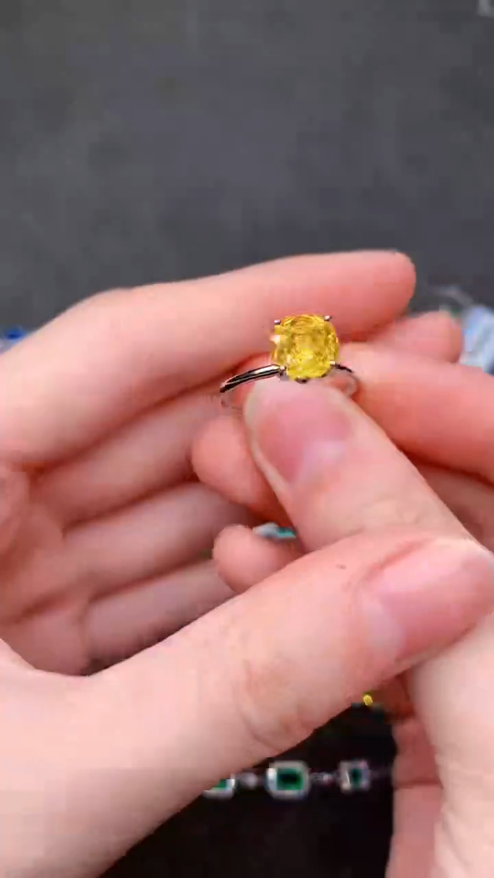 【闪购商品】蓝宝石戒指银S925镶嵌.....