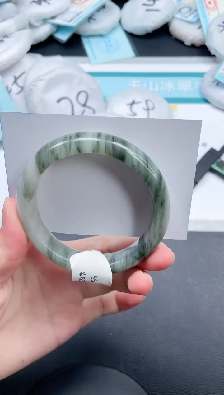 石英质玉手镯未镶嵌25V234-57