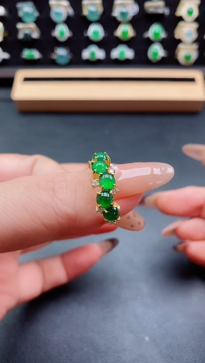 银S925镶嵌戒指翡翠1