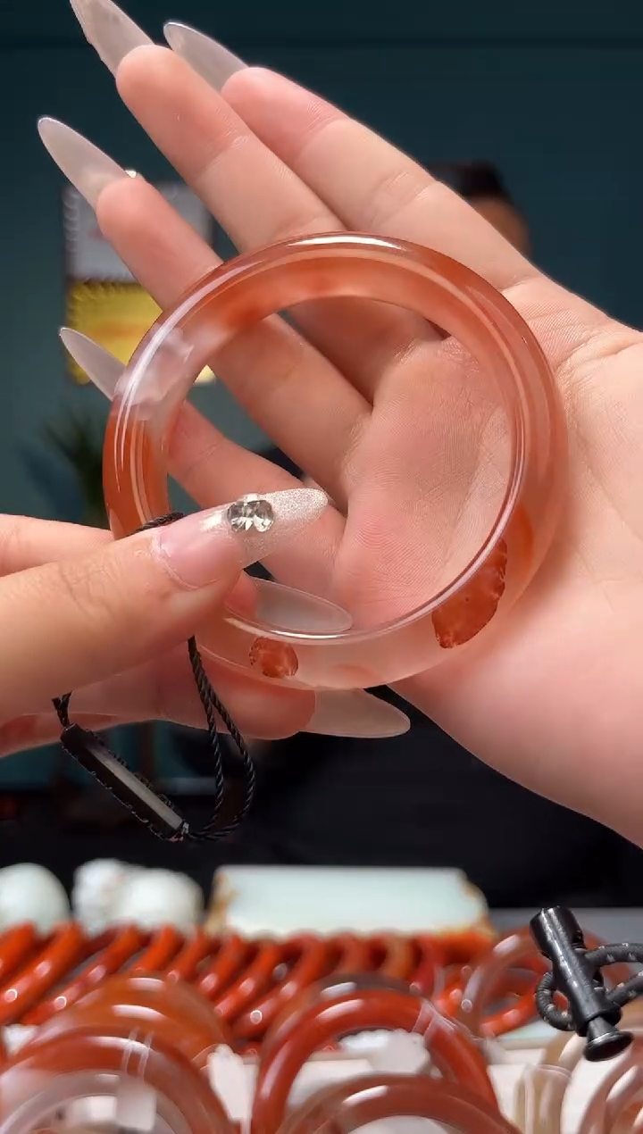 【闪购商品】南红玛瑙颈饰未镶嵌58