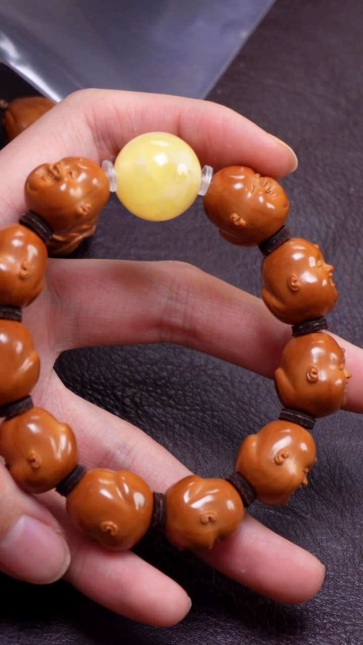 橄榄核手串/手链十分开心