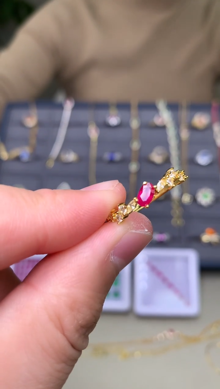 银S925镶嵌戒指红宝石戒指