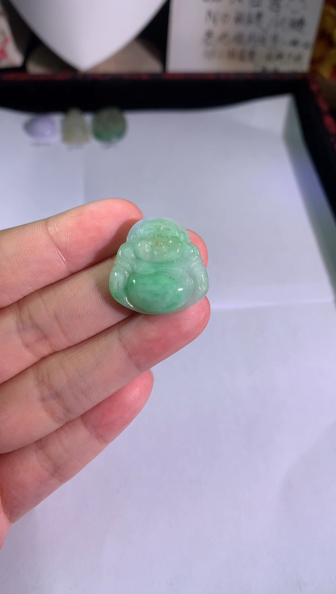 未镶嵌裸石翡翠佛公