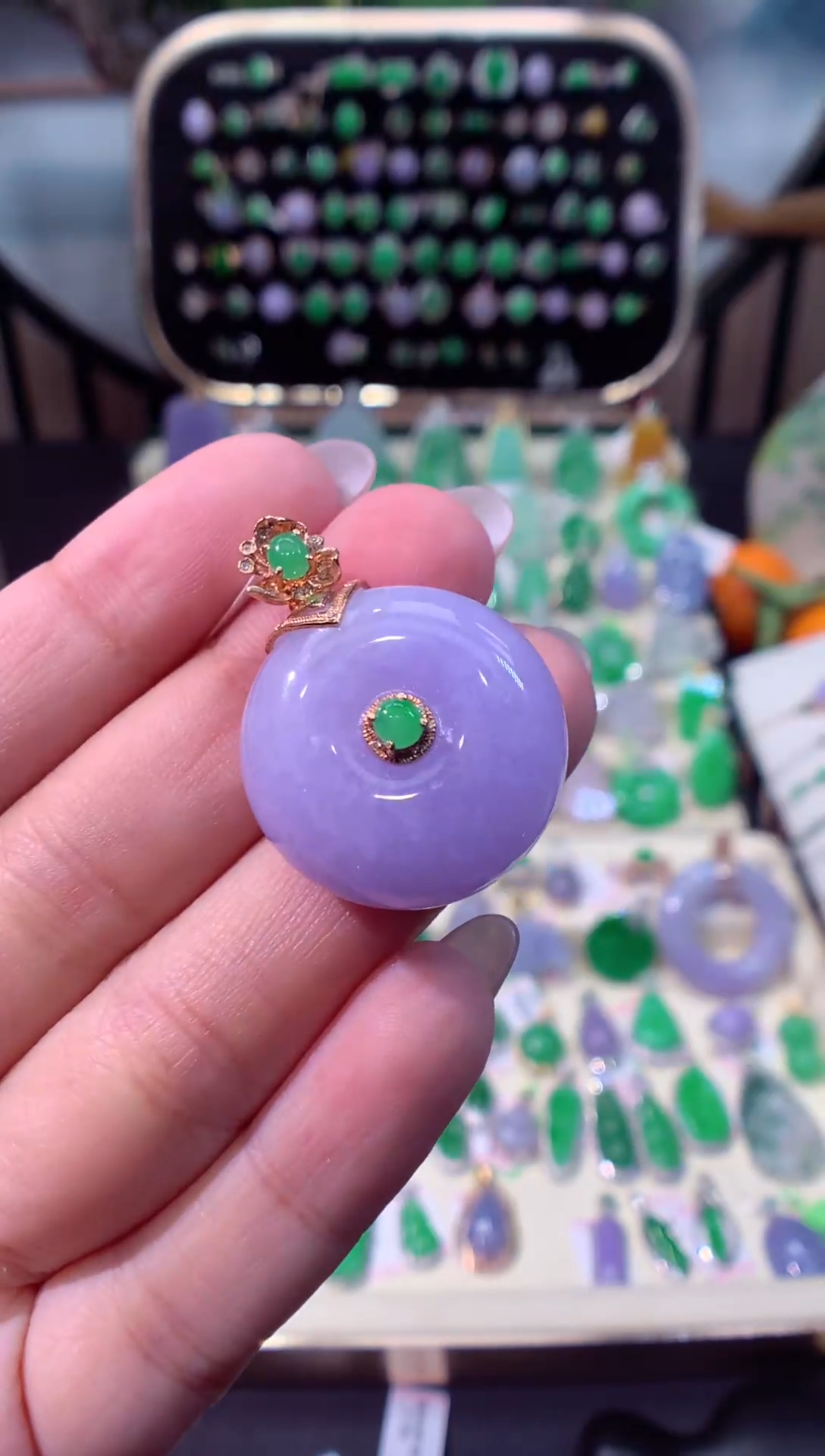 【闪购商品】翡翠颈饰18K金镶嵌缅甸天然A货翡翠