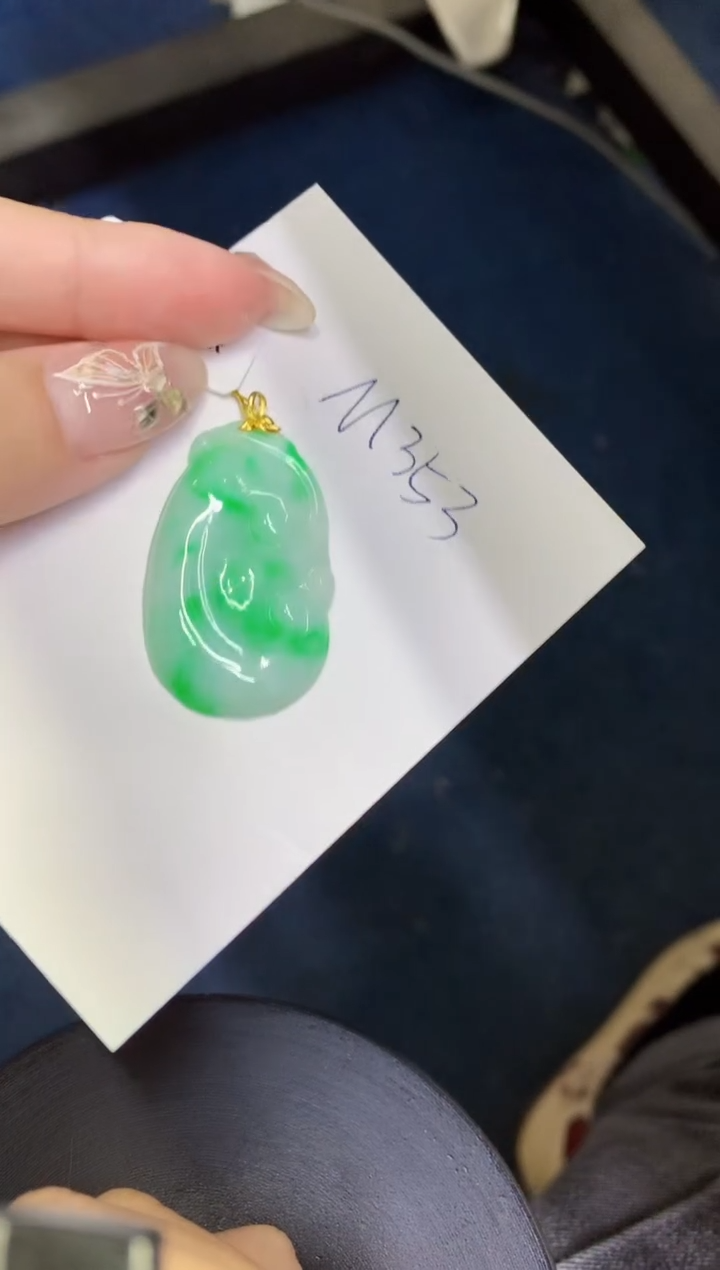 【闪购商品】翡翠颈饰18K金镶嵌000000000000