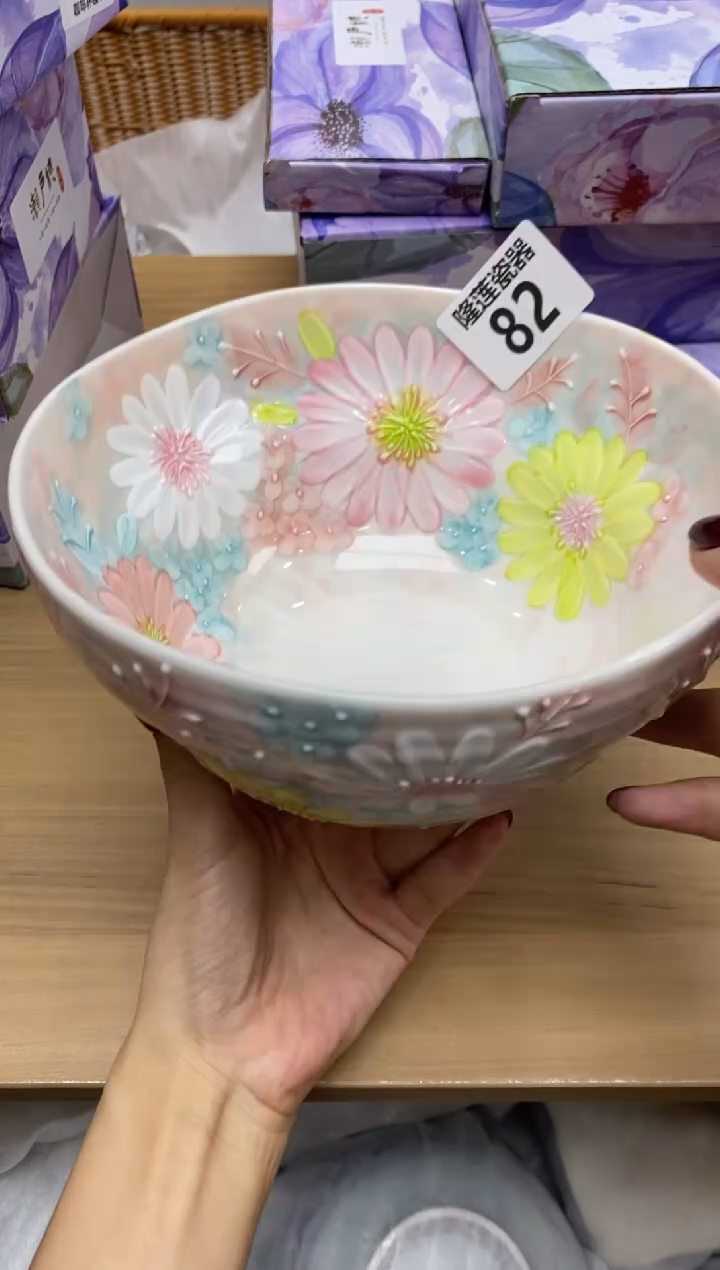 瓷片隆莲全球选好物精选