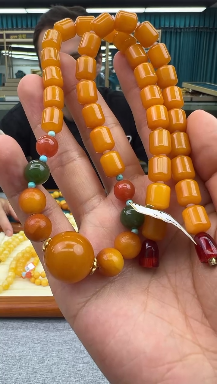 未镶嵌颈饰琥珀63秒拍号 假一罚三