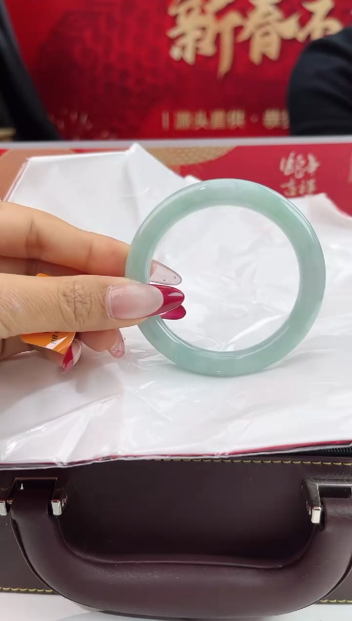 【闪购商品】翡翠手镯未镶嵌17翡翠手镯