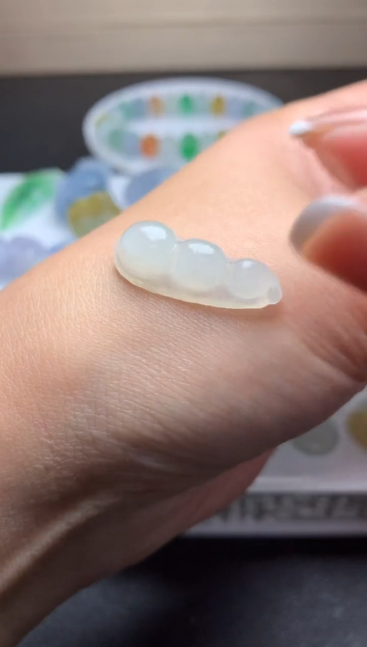 定制翡翠未镶嵌毛货