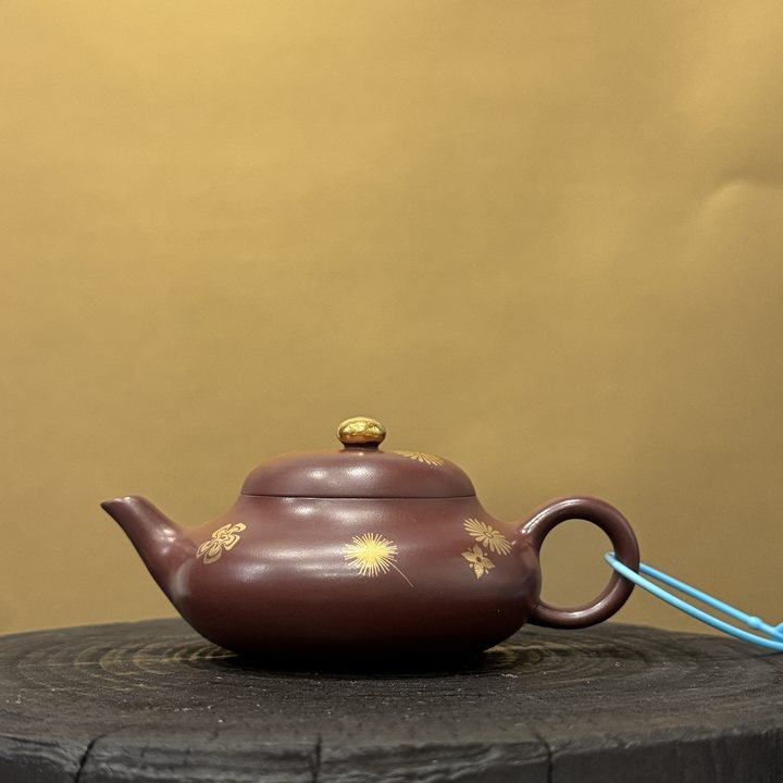 H423紫朱泥描金“皮球花”梨形150cc