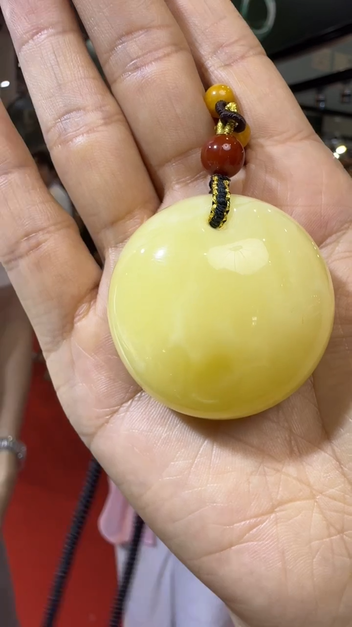 未镶嵌颈饰琥珀杭州珠宝展假一罚十