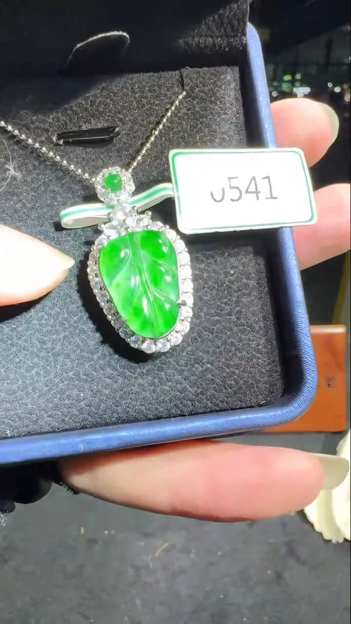 未镶嵌定制翡翠0198890869多样性发货